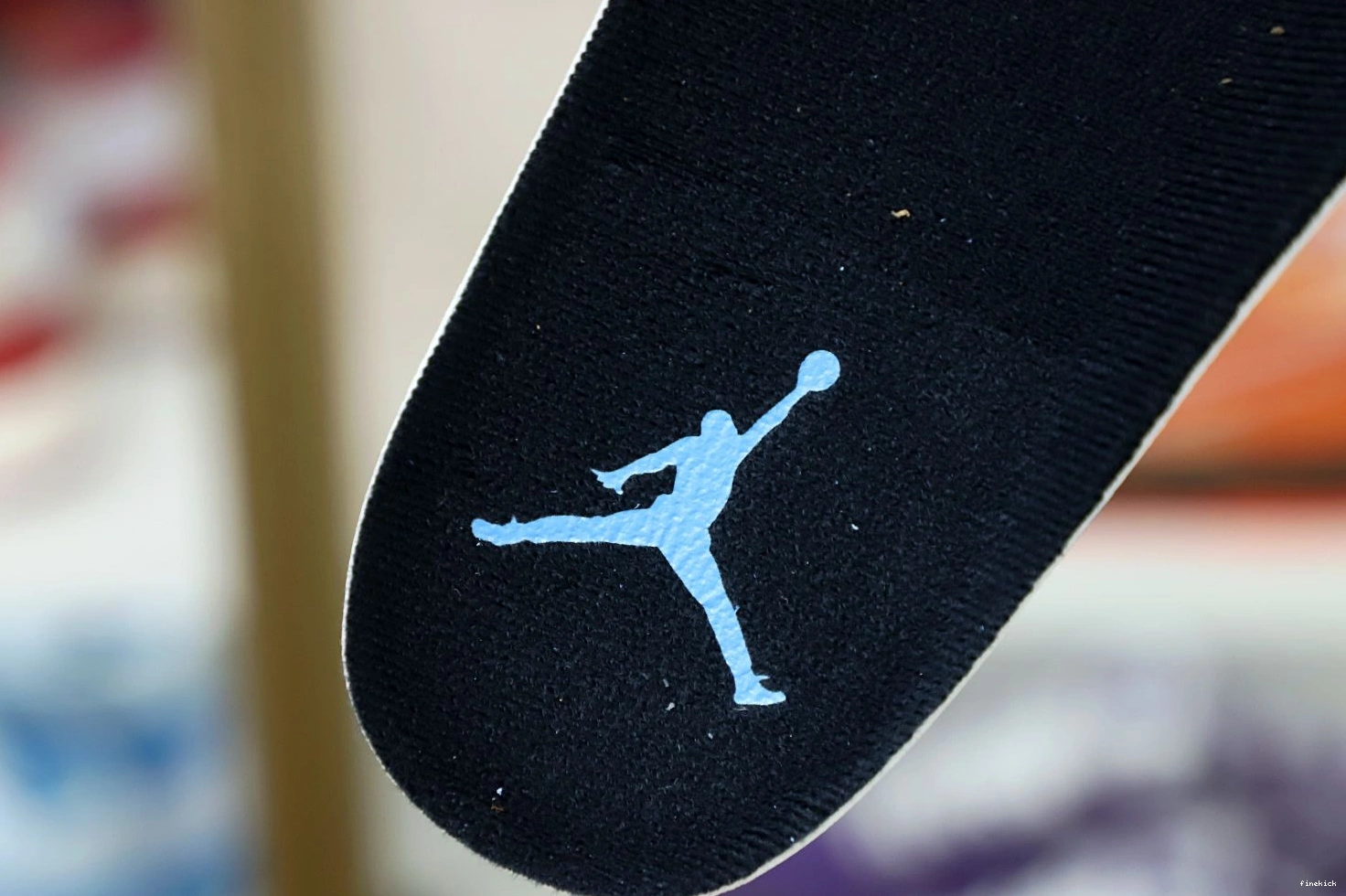 JORDAN 4 AIR BLUE UNIVERSITY 0812
